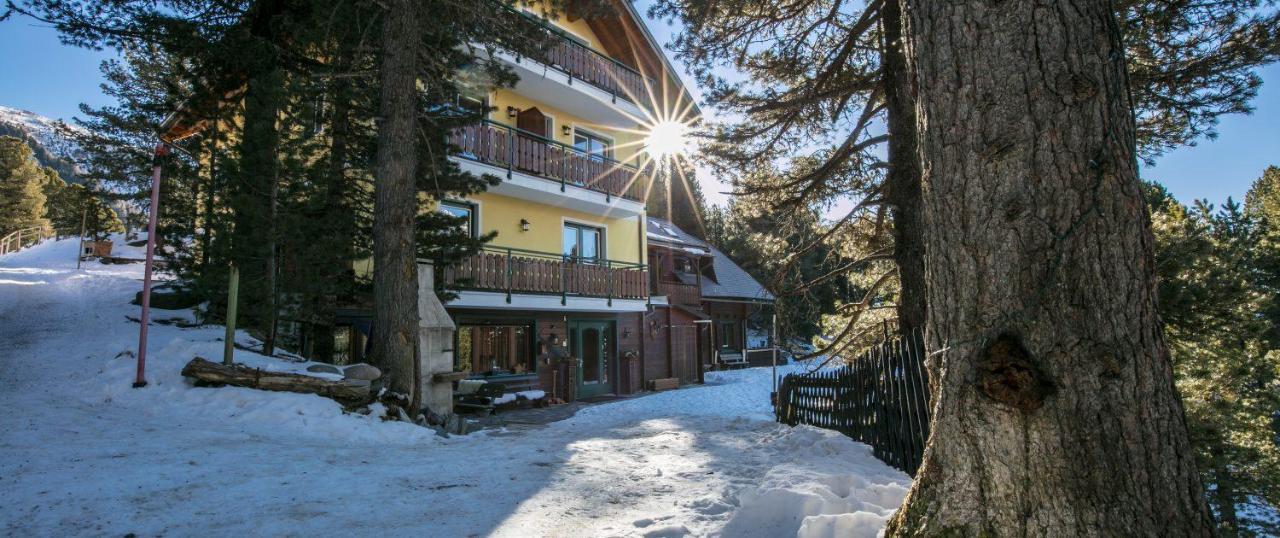 Almhaus Blümel Daire Turracher Hohe Dış mekan fotoğraf